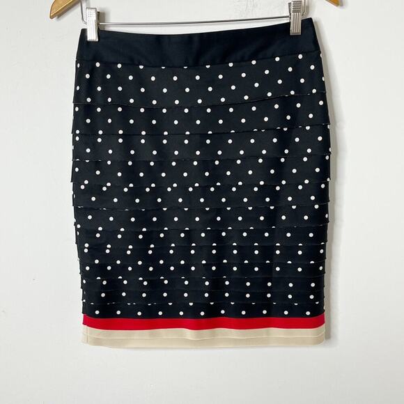 White House Black Market Women Pencil Skirt 6 Polka Dot Print Black White Tiered - Picture 2 of 7